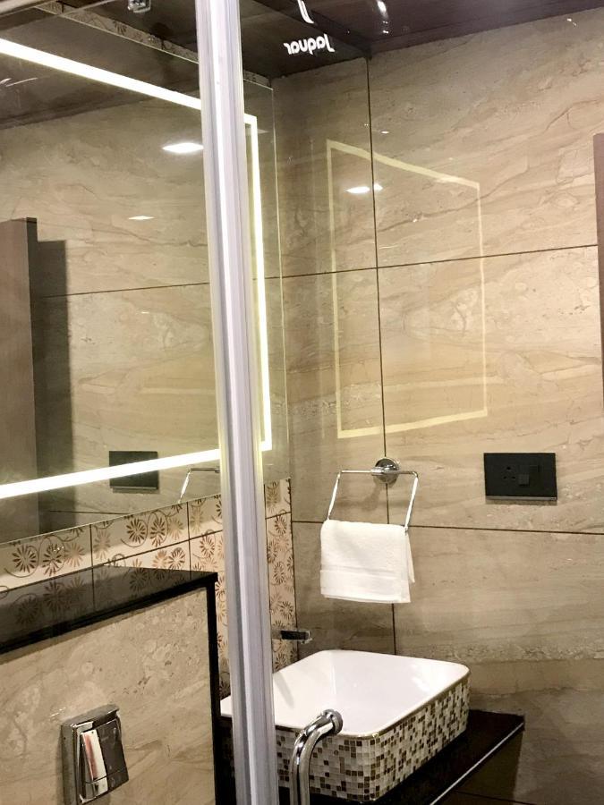 Meenakshi Inn Udupi Eksteriør billede